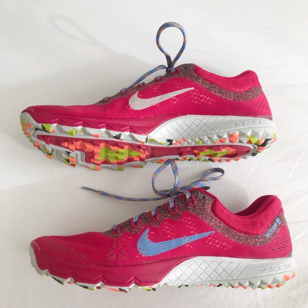 Nike Regrind Zoom Running Pink Sneakers size 9.5 New